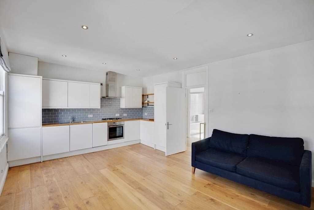 Property photo 2 of 9 Open Plan Lounge
