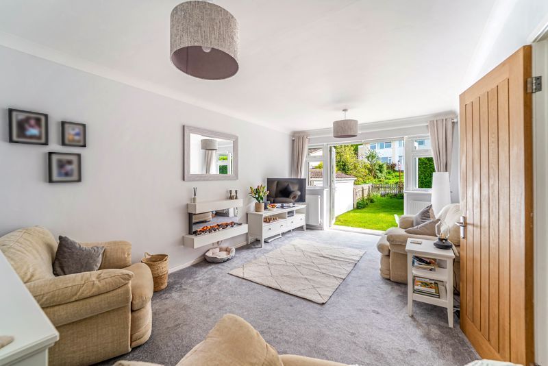 Property photo 3 of 30 Photo 25