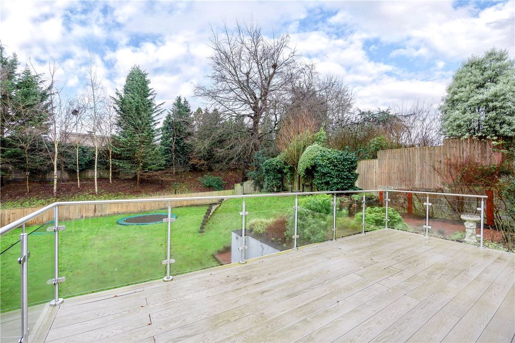 Additional image 13 of 6 bed detached house for saleYarnells Hill, Oxford, Oxfordshire OX2