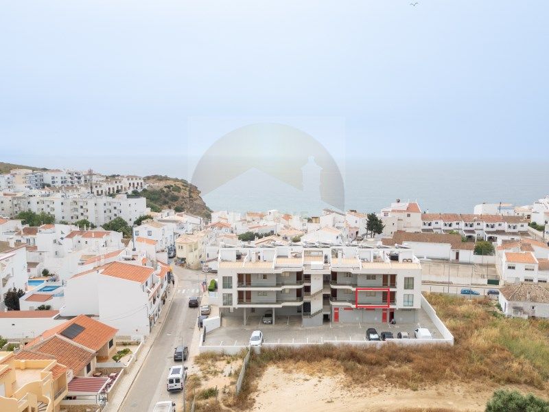 Property photo 3 of 31