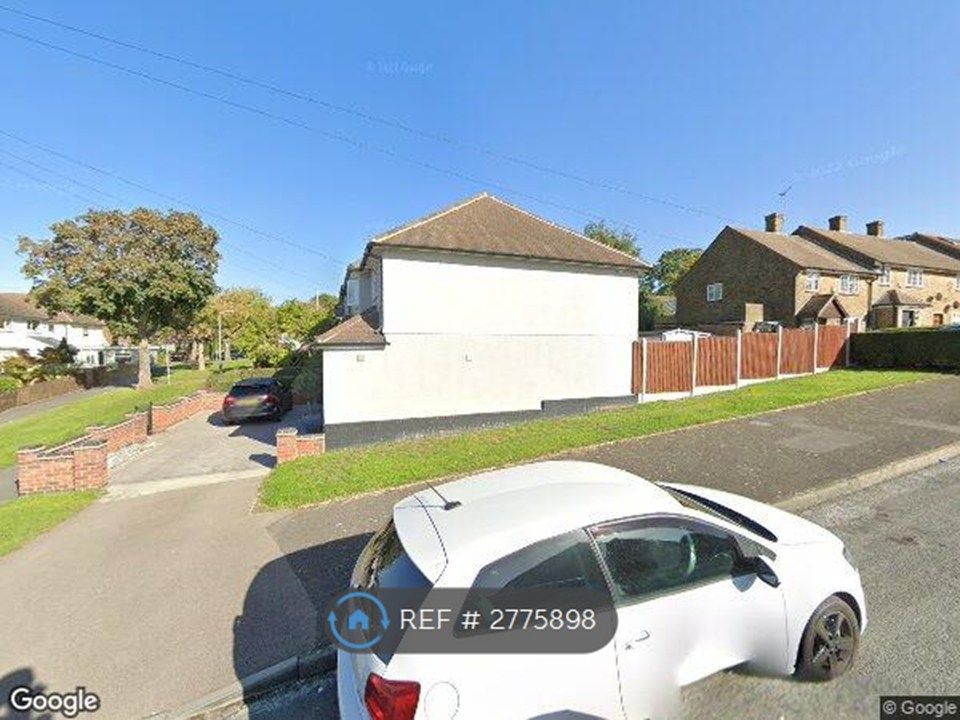Property photo 2 of 16