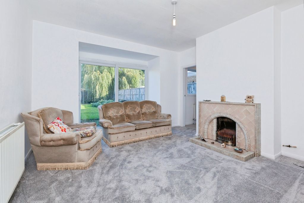 Property photo 3 of 19 Pbox-Img.Jpg