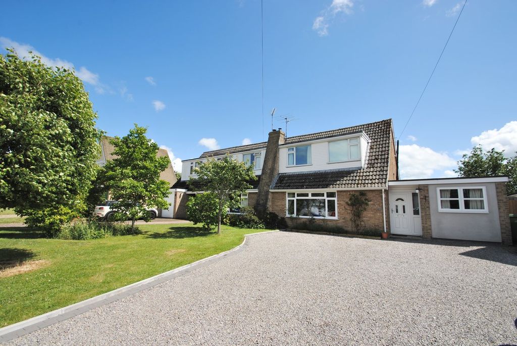 Property photo 1 of 35