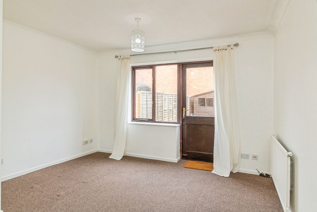 Property photo 3 of 15 Pbox-Img.Jpg