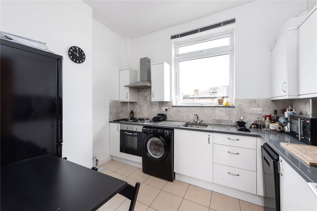 Property photo 2 of 9 Picture No. 02