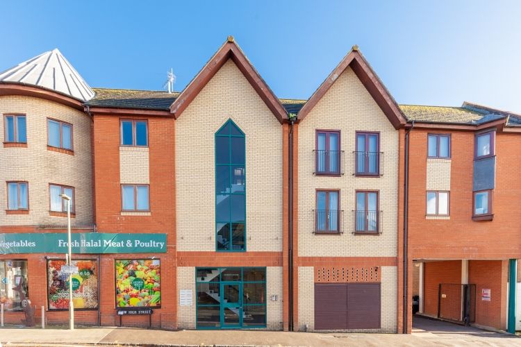 Property photo 1 of 9 209794
