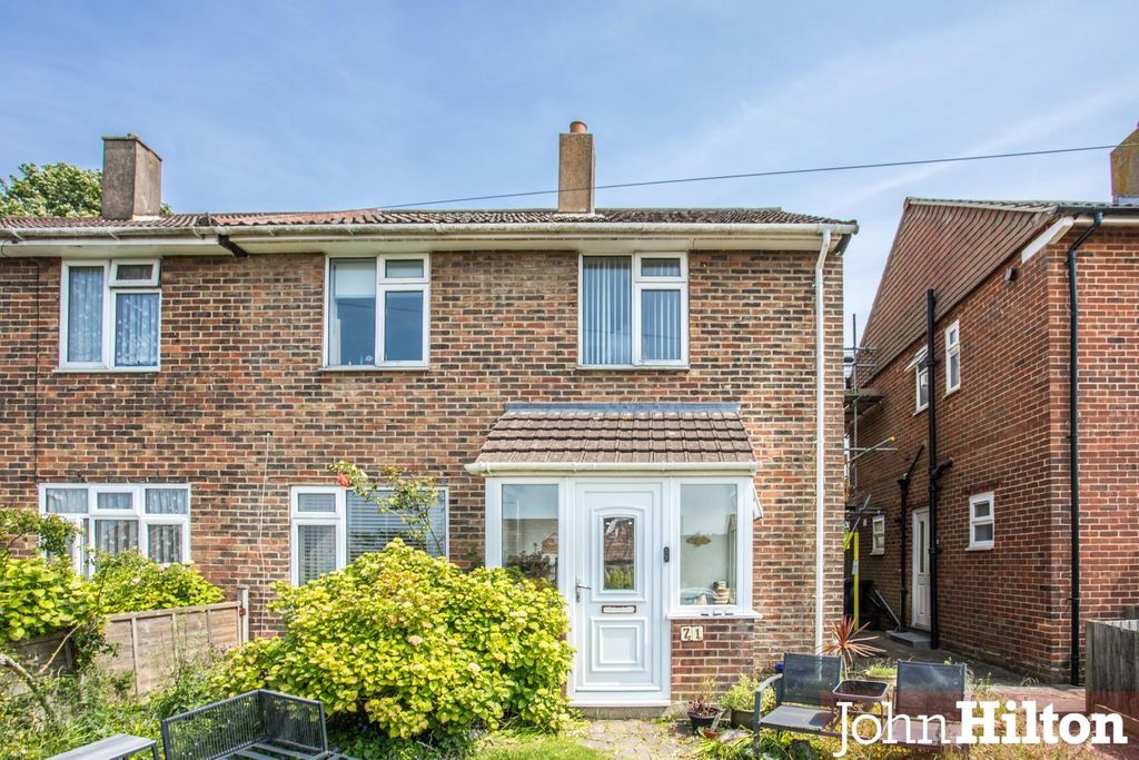 Property photo 1 of 12 Staplefield Drive4.Jpg