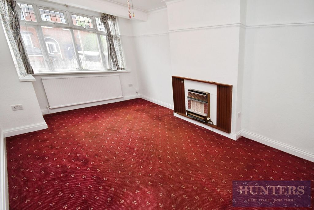 Property photo 2 of 13 Living Room