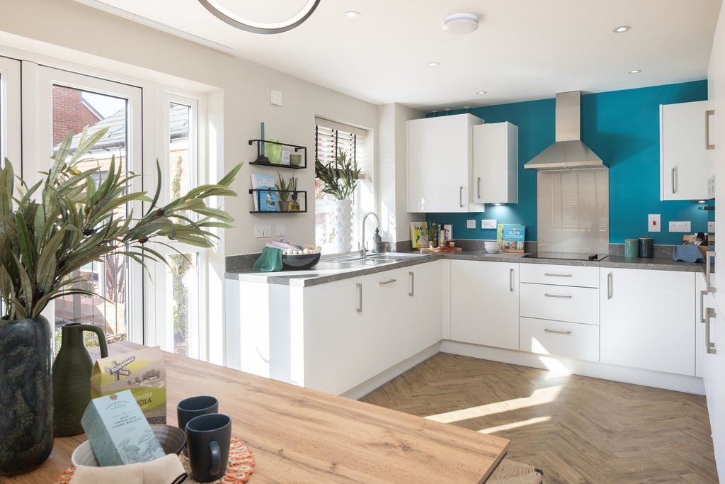 Property photo 2 of 9 Hesketh Hemel
