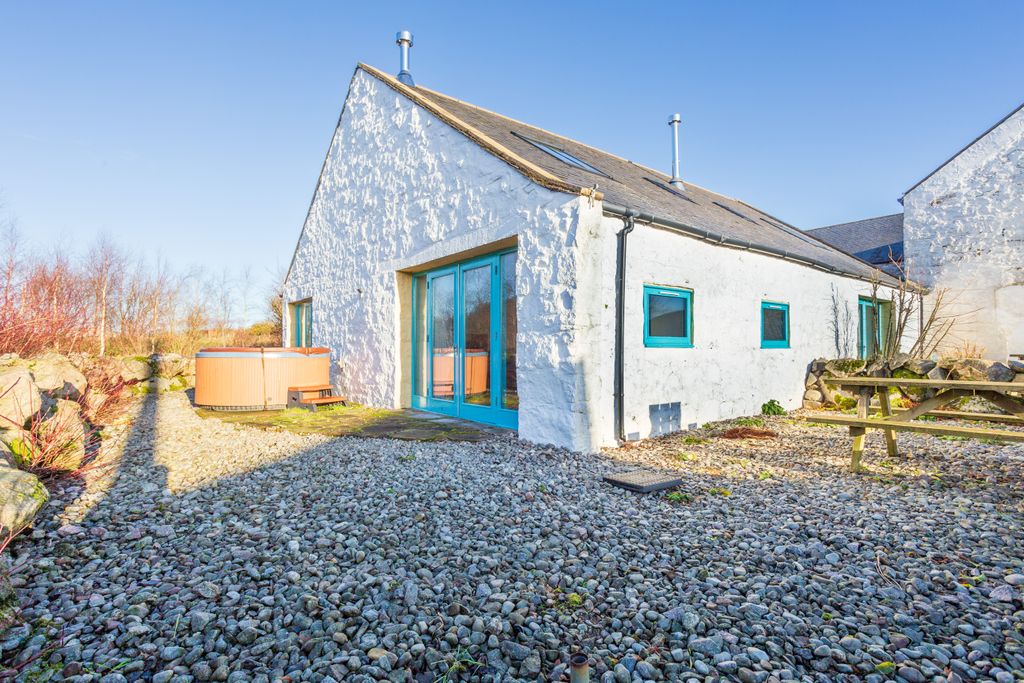 Property photo 2 of 21 Bluebell Cottage