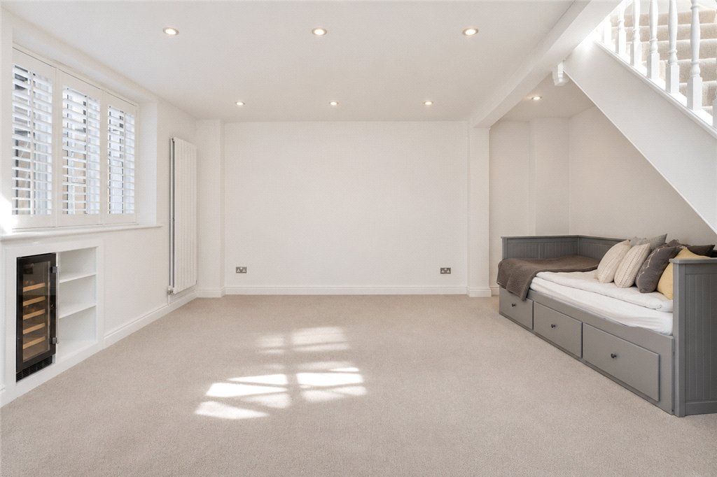 Property photo 3 of 12 Picture No. 20