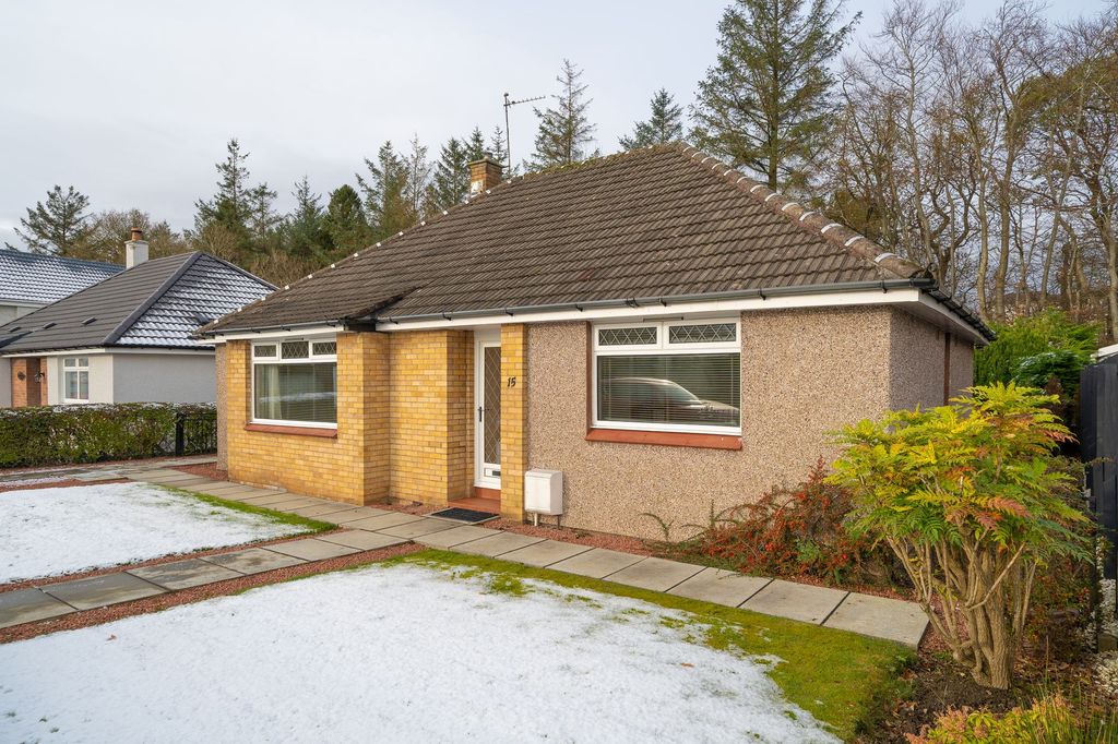 Property photo 3 of 31