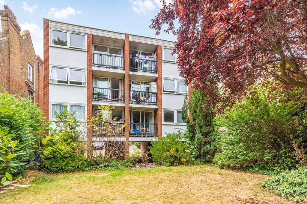 Property photo 1 of 6