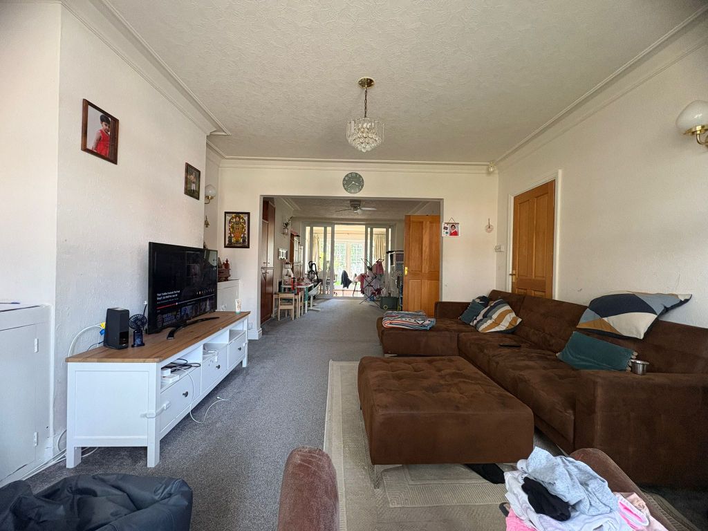 Property photo 3 of 23