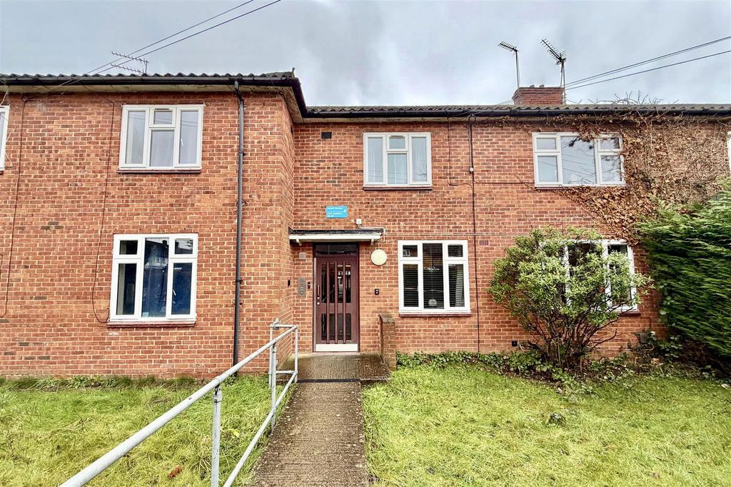 Property photo 1 of 9