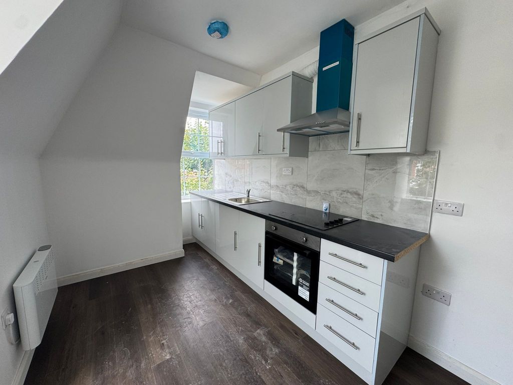 Property photo 1 of 6 Brand New 2 Bedroom For Rent In Ha4