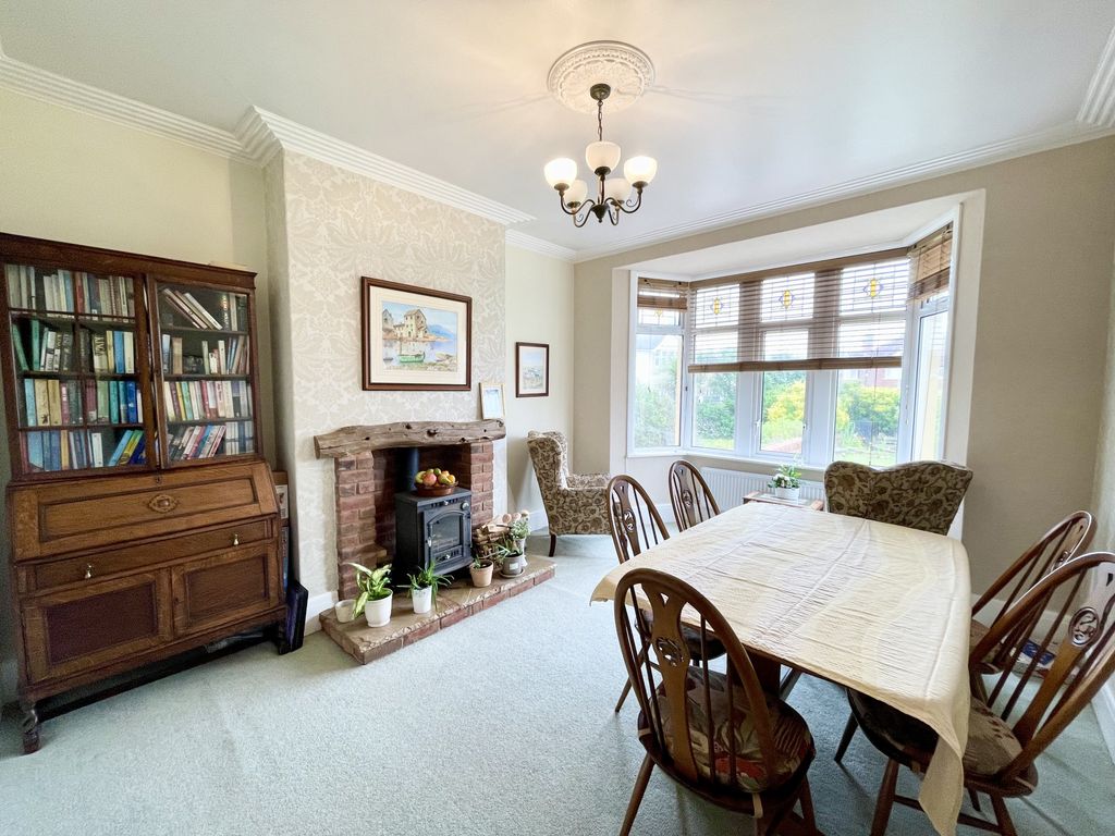 Property photo 2 of 24