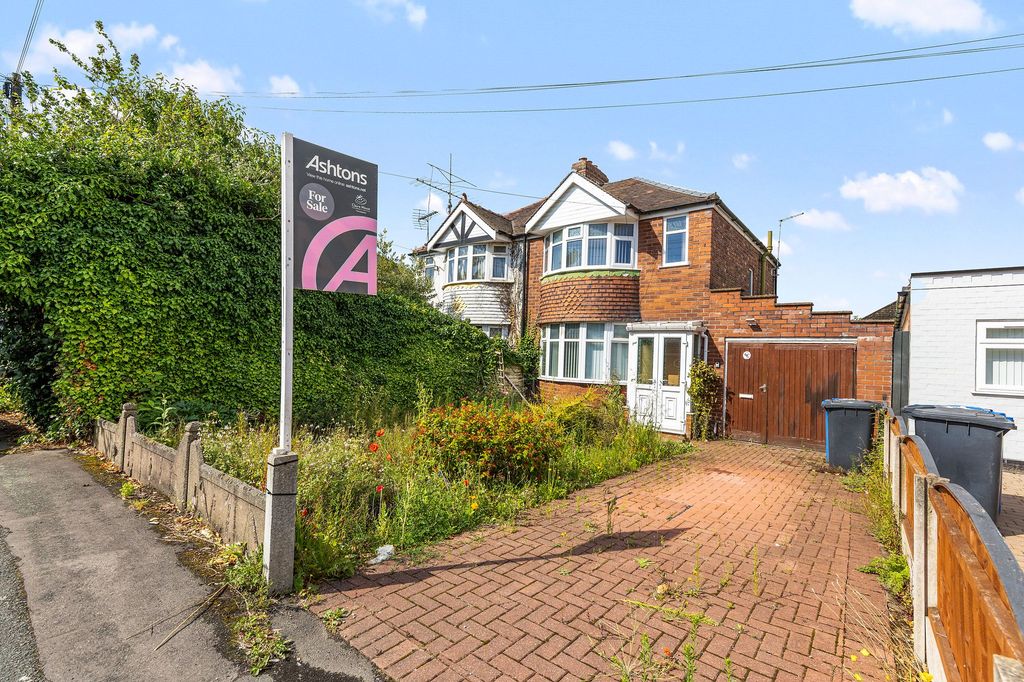 Property photo 1 of 17