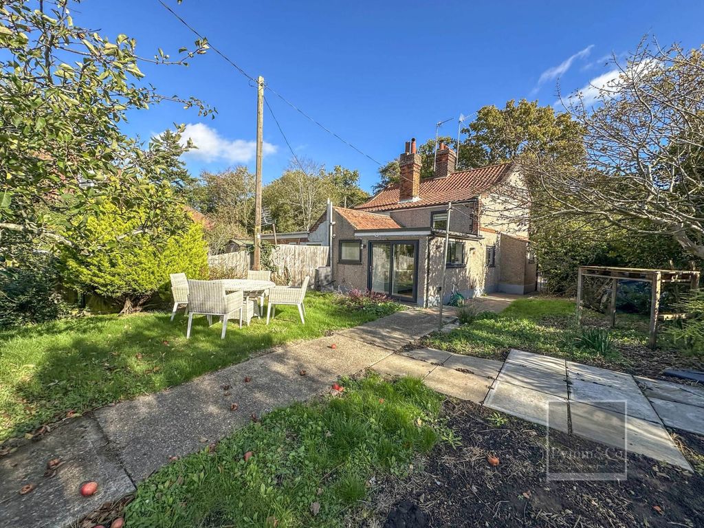 Property photo 3 of 18