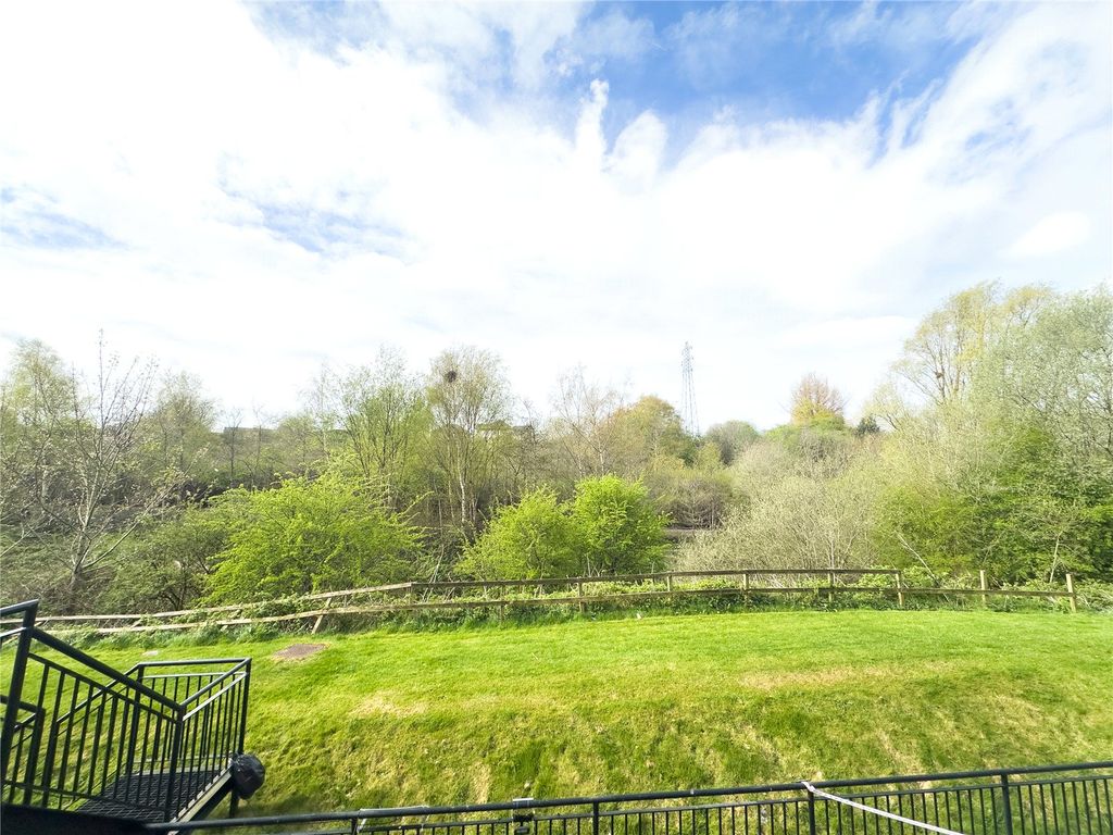 Property photo 2 of 13 Picture No. 07