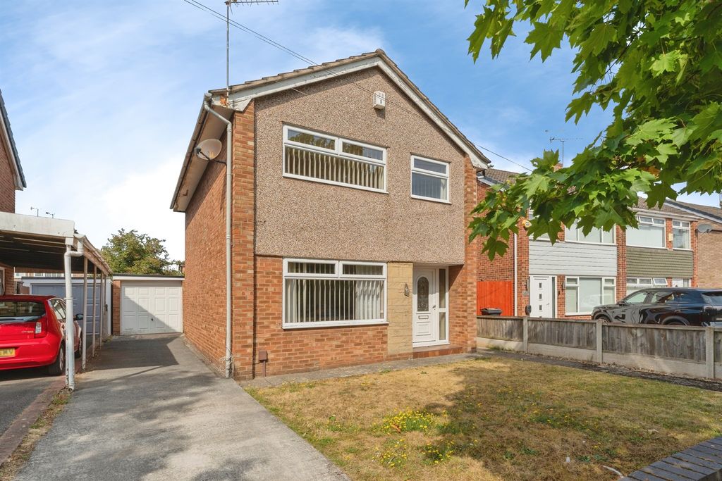 Property photo 1 of 17