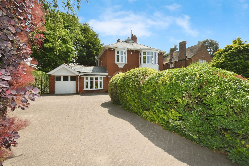 Property photo 2 of 21
