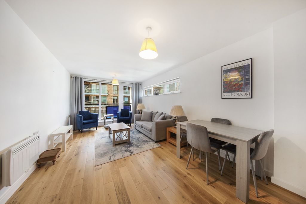 Property photo 1 of 11 5351790