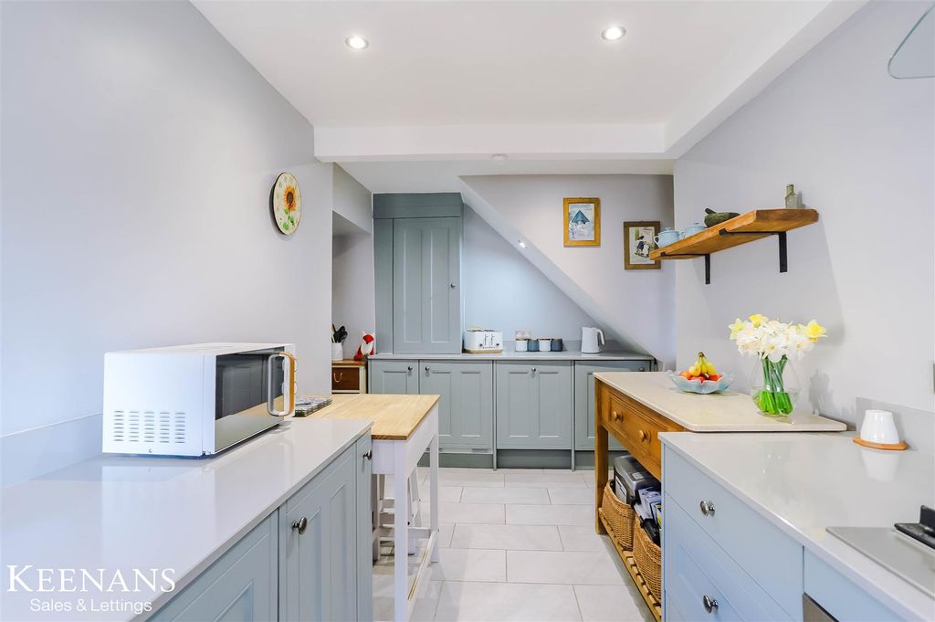 Property photo 3 of 24 4.Jpg