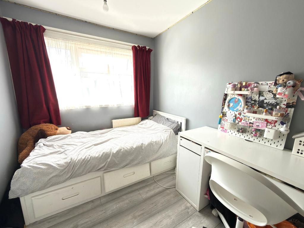 Additional image 9 of 3 bed terraced house for saleFlint Close, Marsh Farm, Luton, Bedfordshire LU3