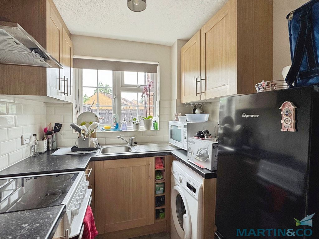 Property photo 2 of 11 3959Ac38--4F00-9F30-1B8335514A8E-16852-000009Bbd39