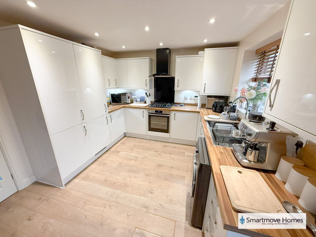 Property photo 2 of 10 Img_2460