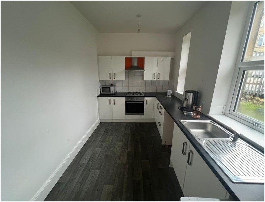 Property photo 1 of 7 Kitchen-Diner