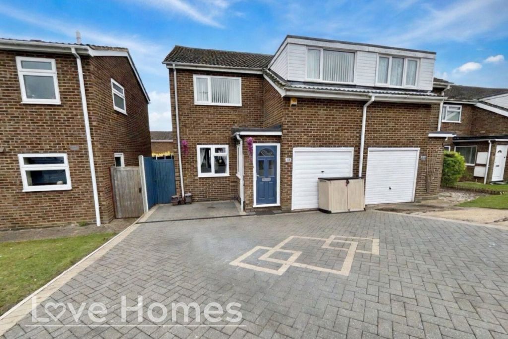 Property photo 1 of 13 4246141