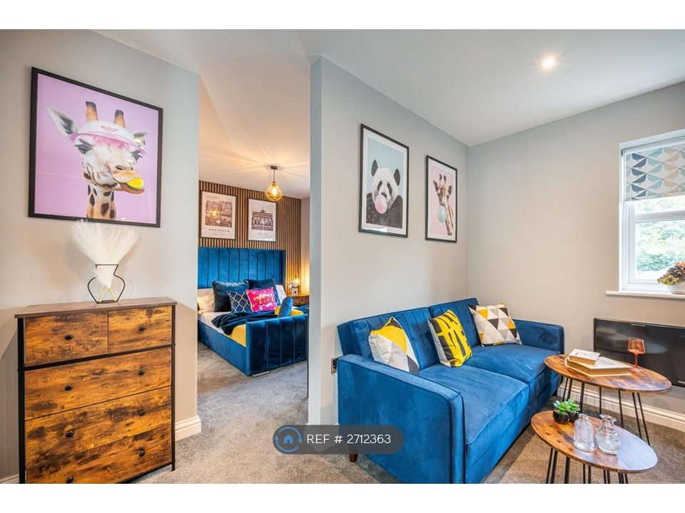 Property photo 1 of 14 Studio 2