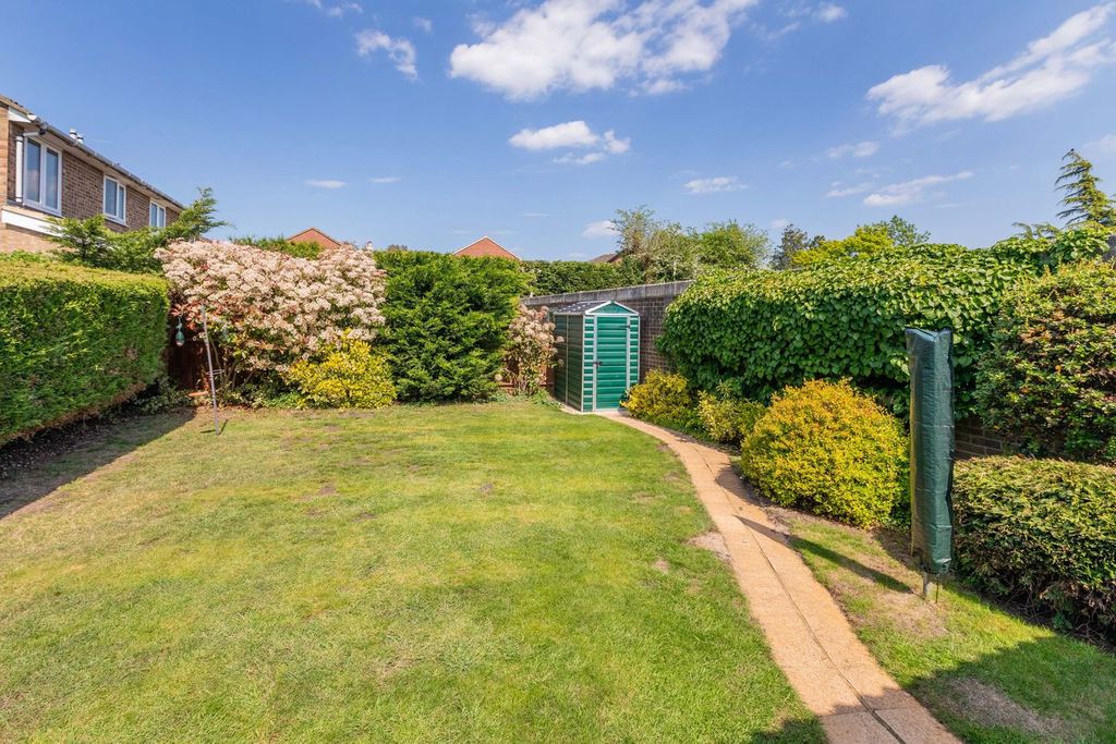Property photo 2 of 19