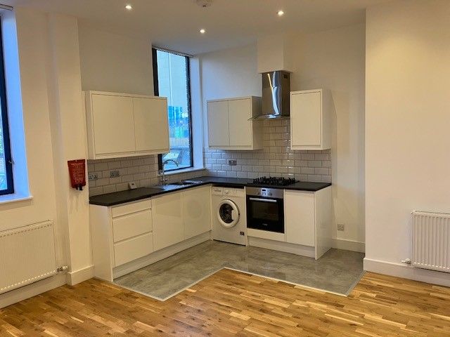 Property photo 1 of 5 Kitchen