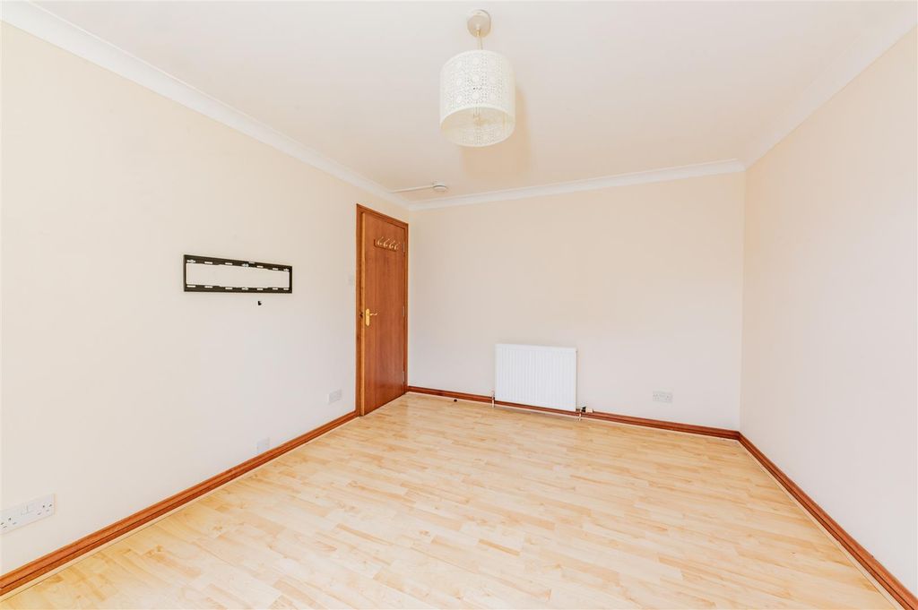 Property photo 3 of 11 8 Lytton Street Dundee-3.Jpg