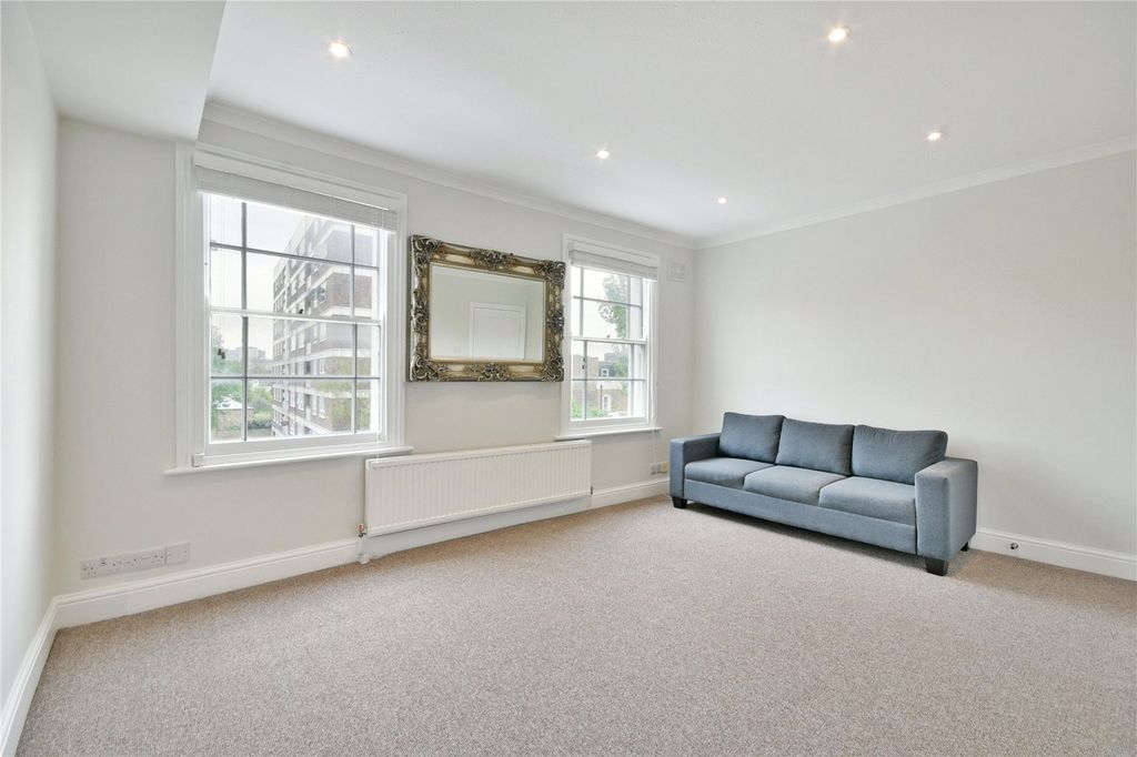 Property photo 2 of 14 Picture No. 19