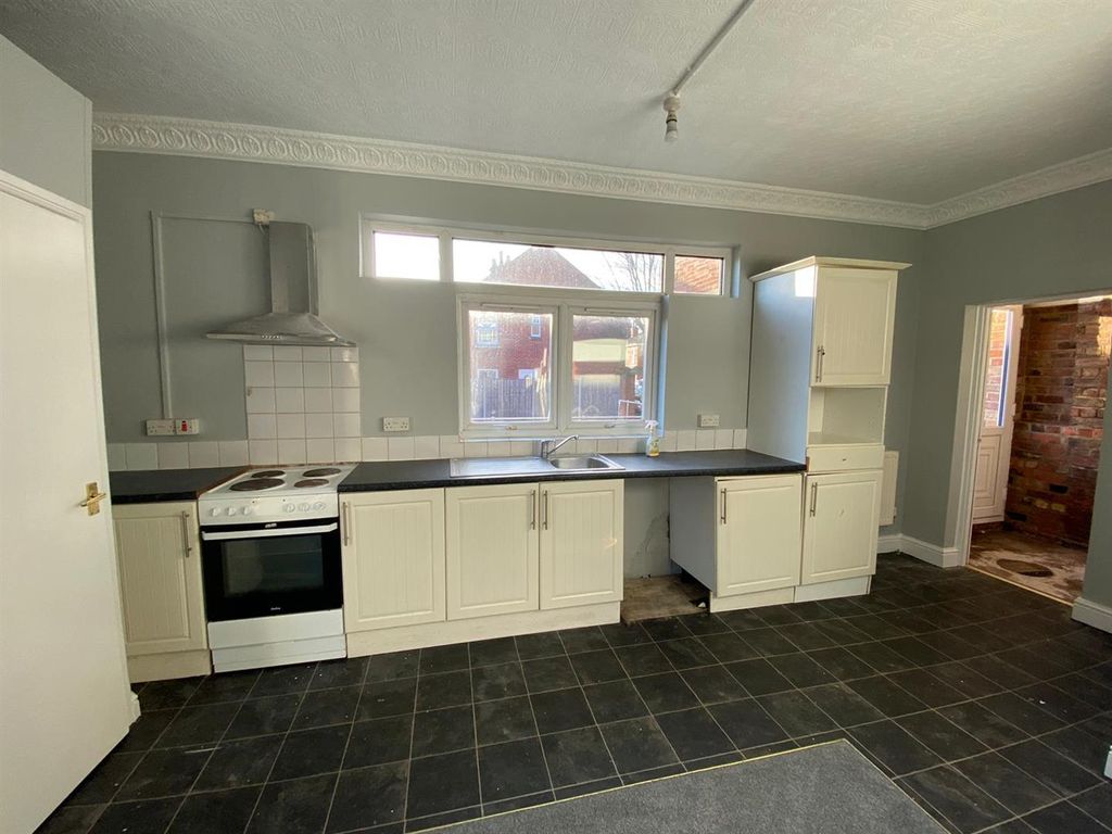 Property photo 2 of 9 36246166-4B61-4cc6-81A4-4772Ceedea2B.Jpg