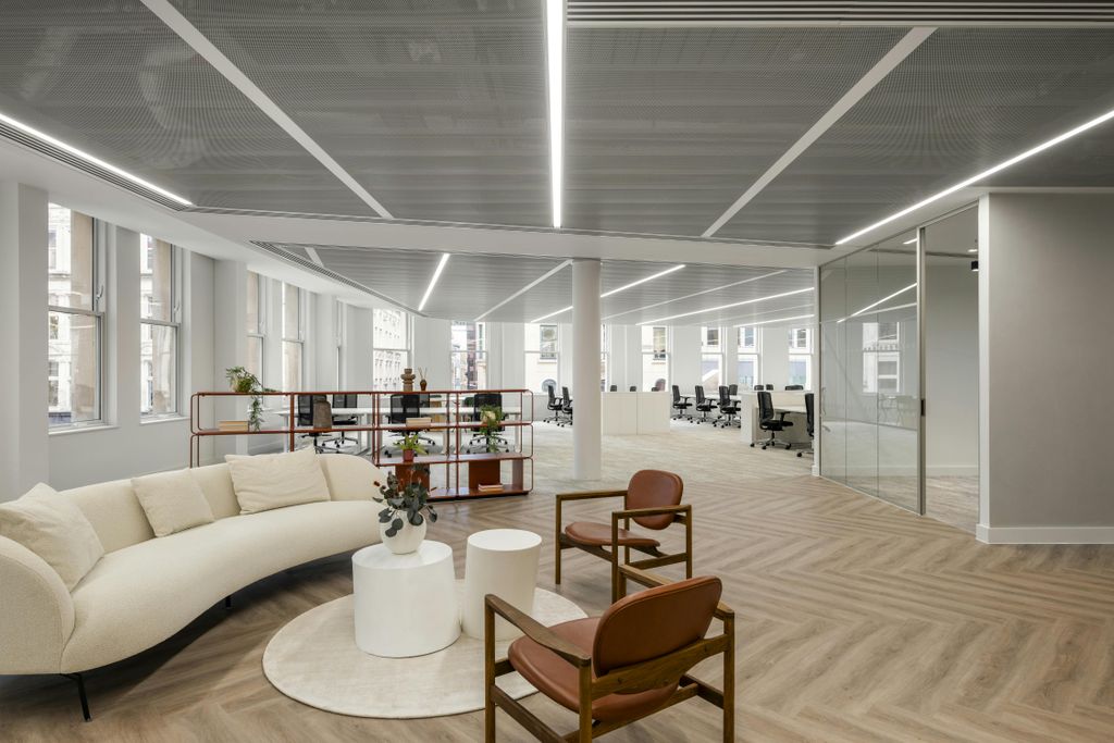 Property photo 1 of 9 Echo Space  Eastcheap Court   Office Curator  Large18.Jpg