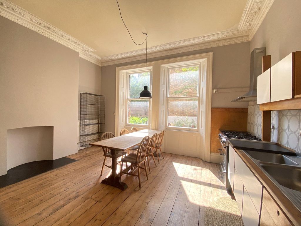 Property photo 3 of 15 Picture No. 47