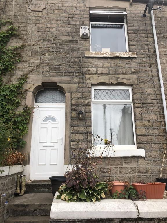 Property photo 3 of 12