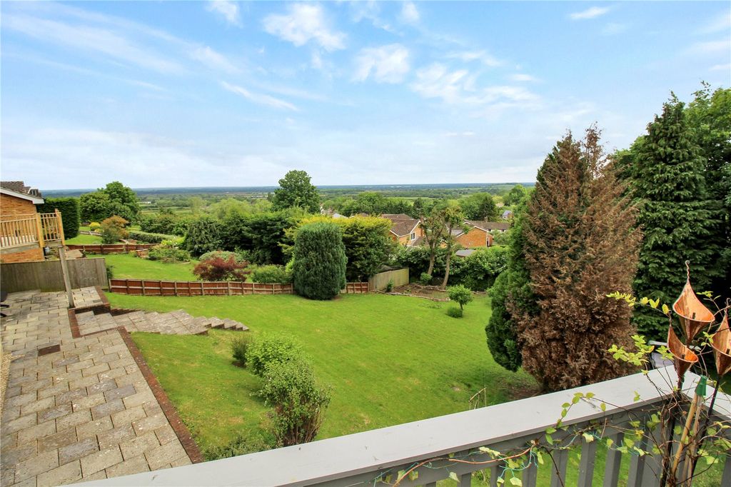 Property photo 2 of 26 Picture No. 03