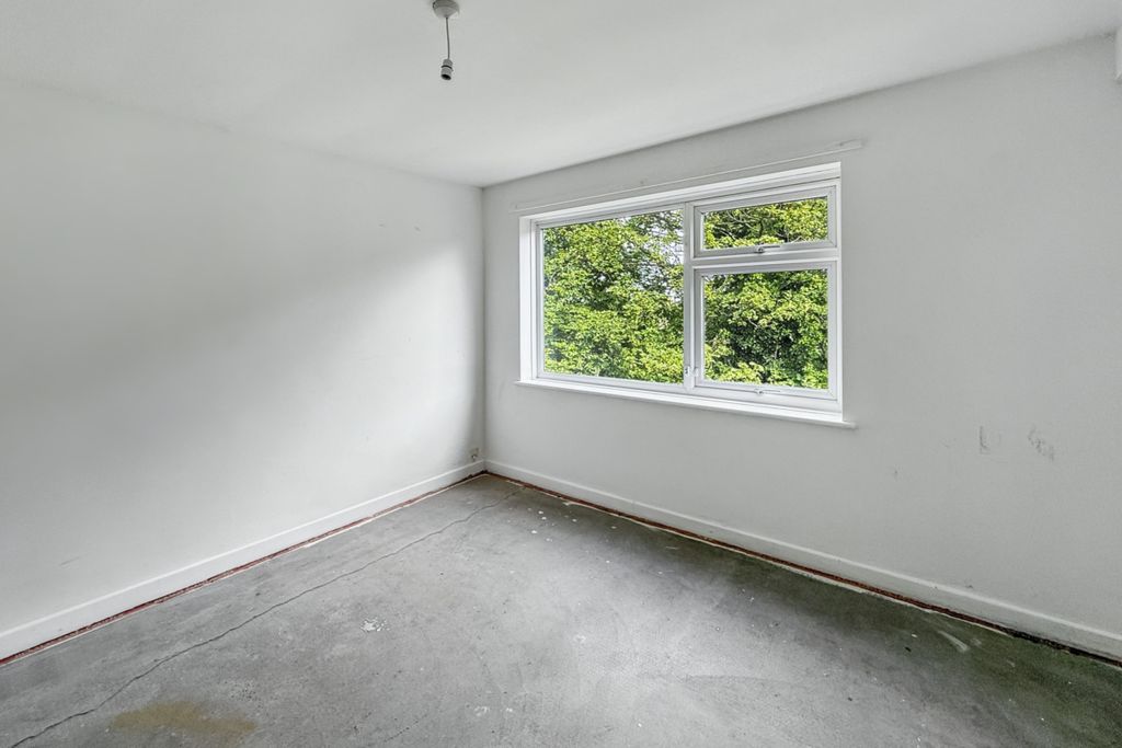 Property photo 3 of 14 11 Craigmont Court, West Avenue, Benton, Newcastle Upon Tyne, Ne12 9Pb