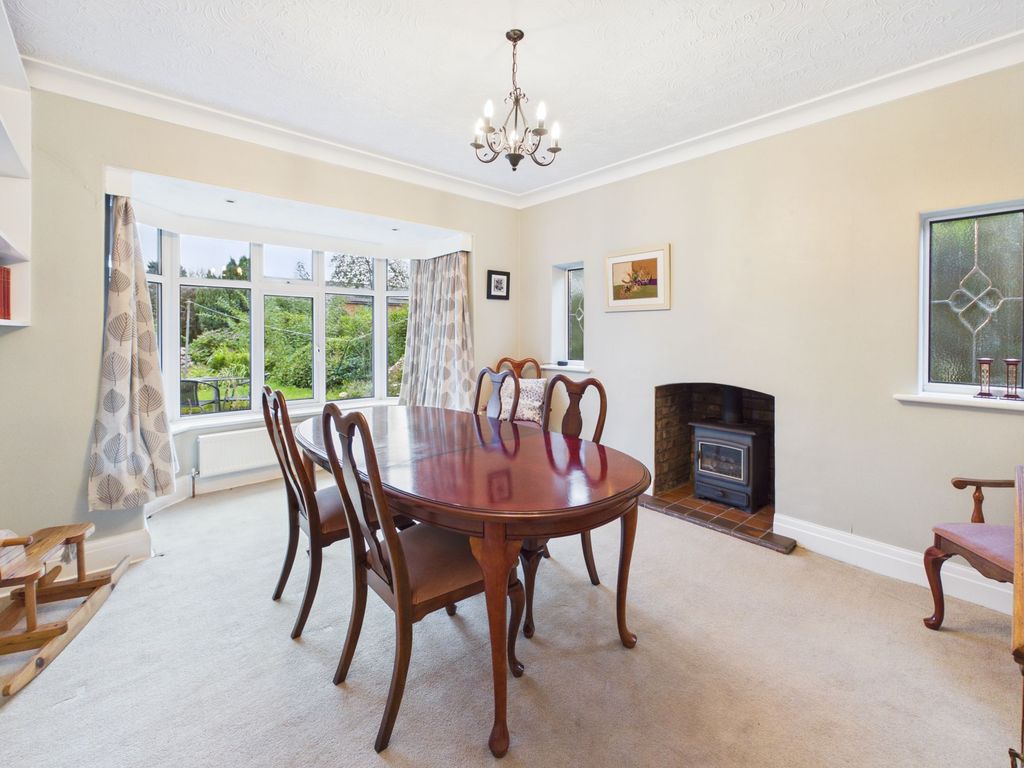 Property photo 3 of 43