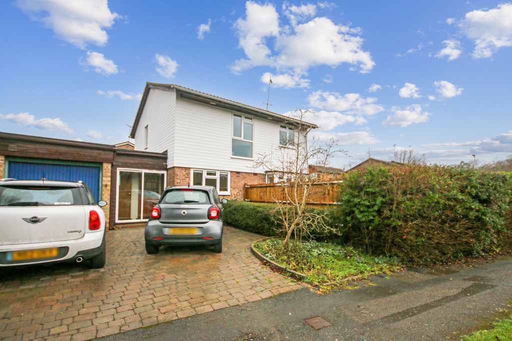 Property photo 1 of 18