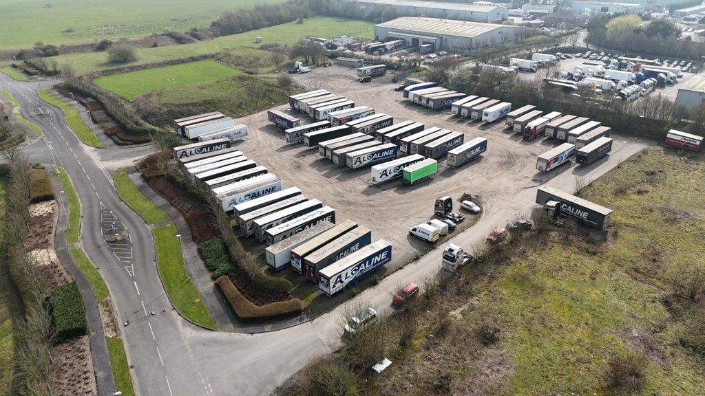 Property photo 1 of 14 Photo 15