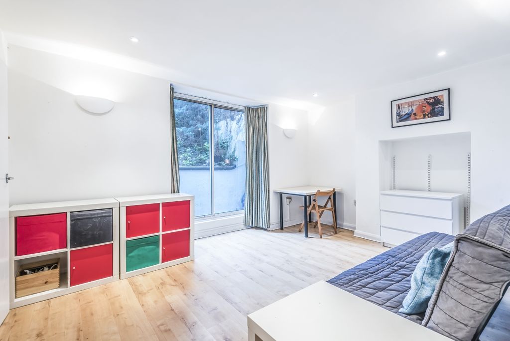 Property photo 3 of 6 512015 (3)