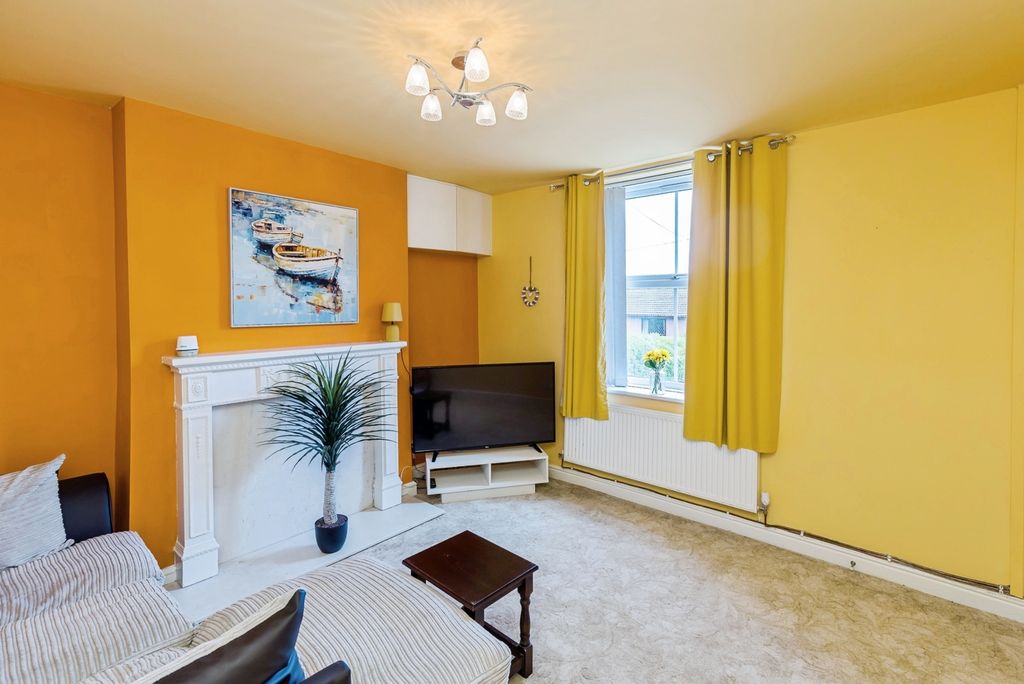 Property photo 2 of 17 Pbox-Img.Jpg