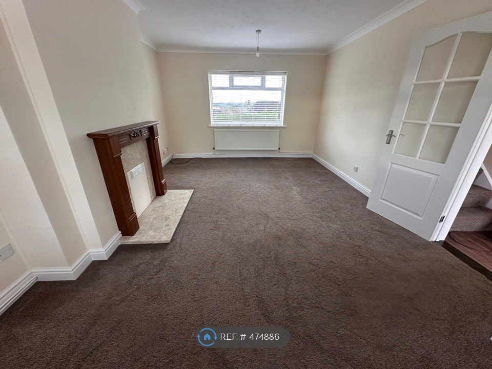Property photo 2 of 10 Lounge